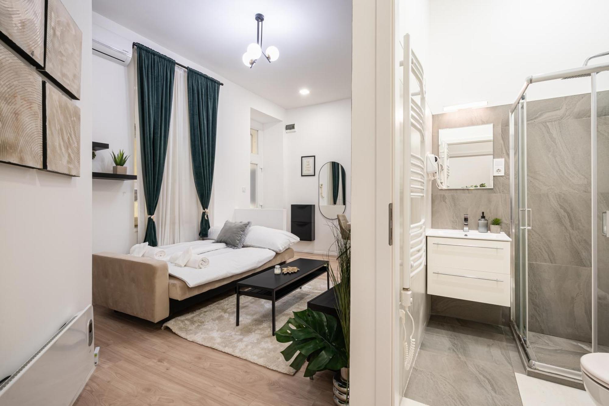 Kl31 - Urban Escape - Prime Location - Klauzal Square By Bqa Appartement Boedapest Buitenkant foto