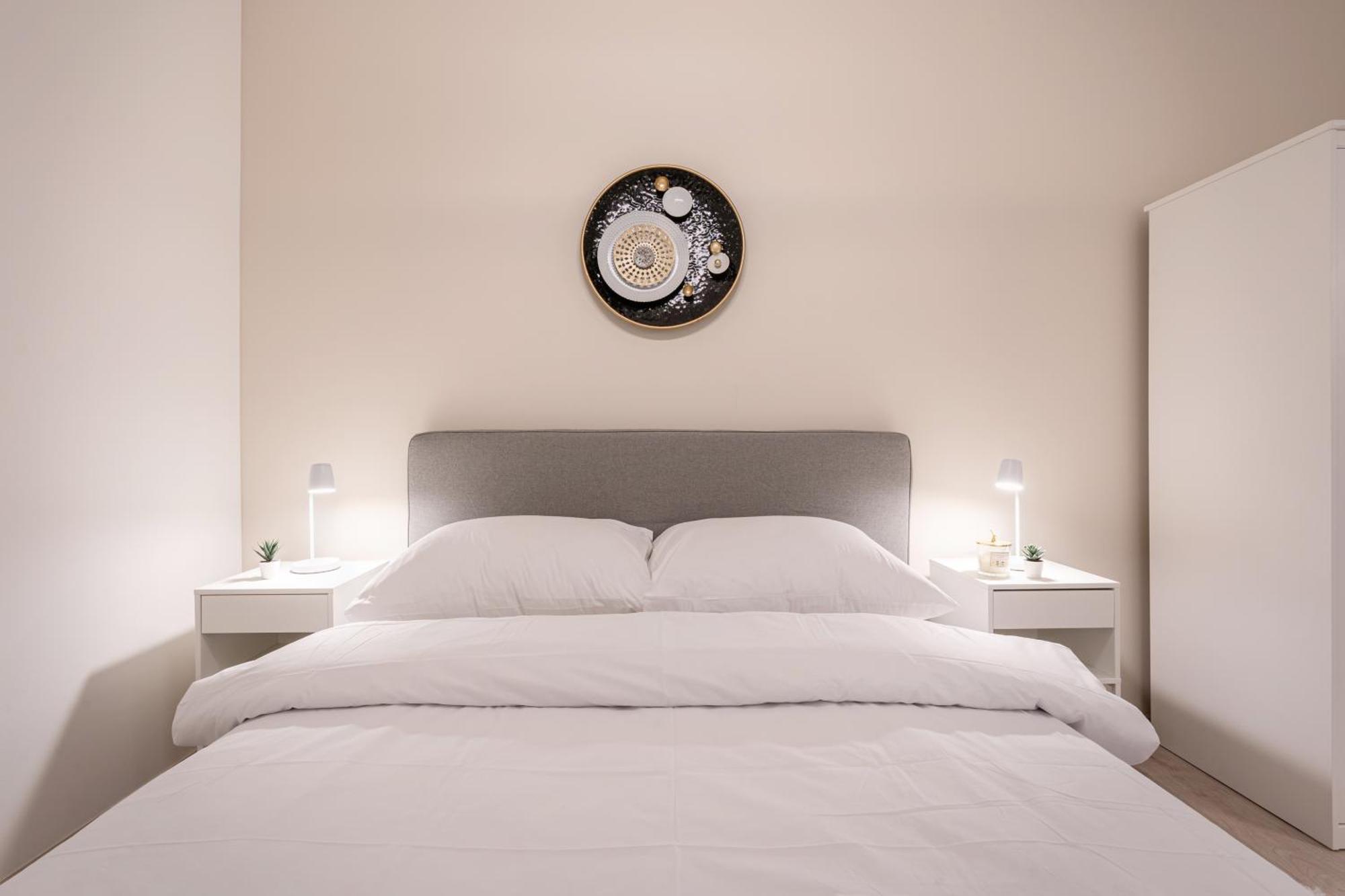 Kl31 - Urban Escape - Prime Location - Klauzal Square By Bqa Appartement Boedapest Buitenkant foto